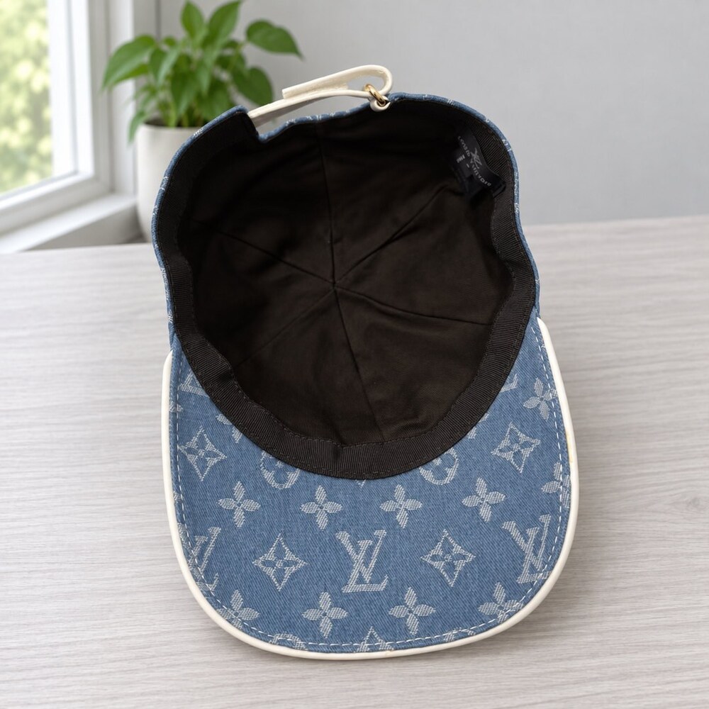 Louis Vuitton Blue Monogram Cap - Picture 4 of 6